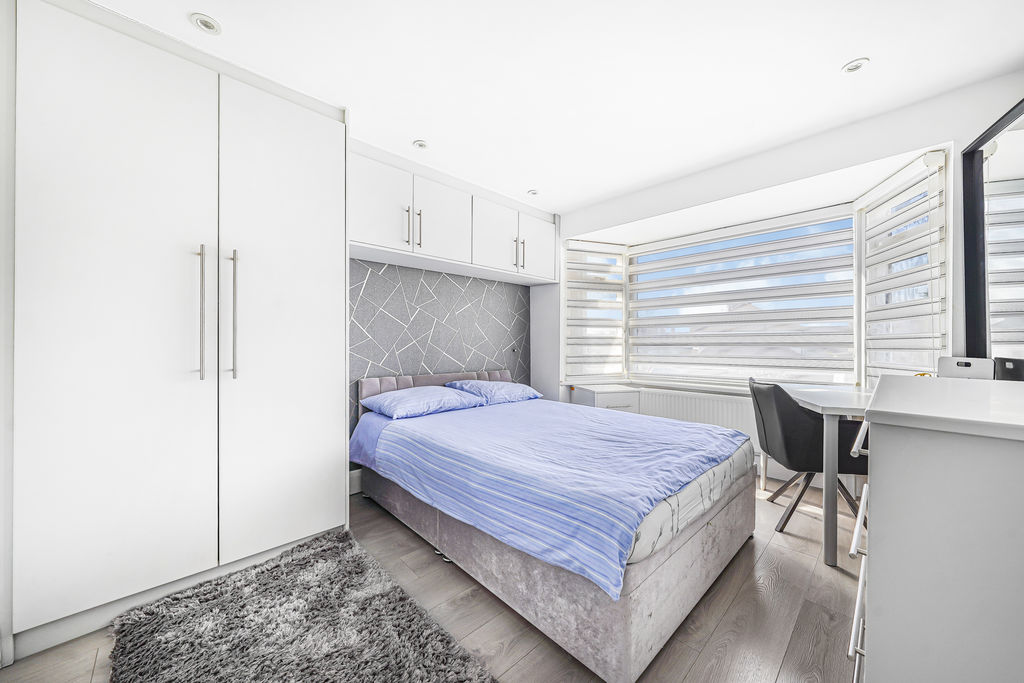 Photo 24- click for photo gallery